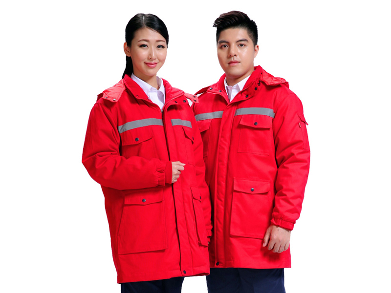 http://www.gaoxiaochuanmei.com 紅色工作服沖鋒衣展示